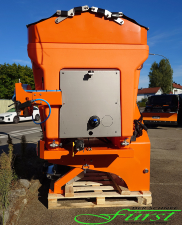 HILLTIP IceStriker 1150TR Traktoren-Kombistreuer in Orange mit Vorbefeuchtung, Streusymmetrieverstellung, Leerstandssensor und Beleuchtungskit